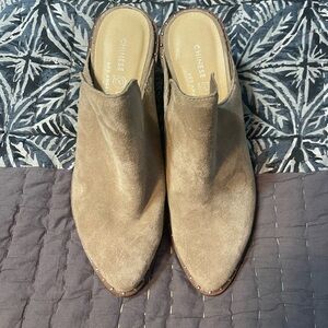 Chinese Laundry block mule bootie size 8